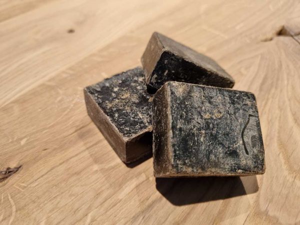 Geurblokje amberblokje black amber 3 stuks