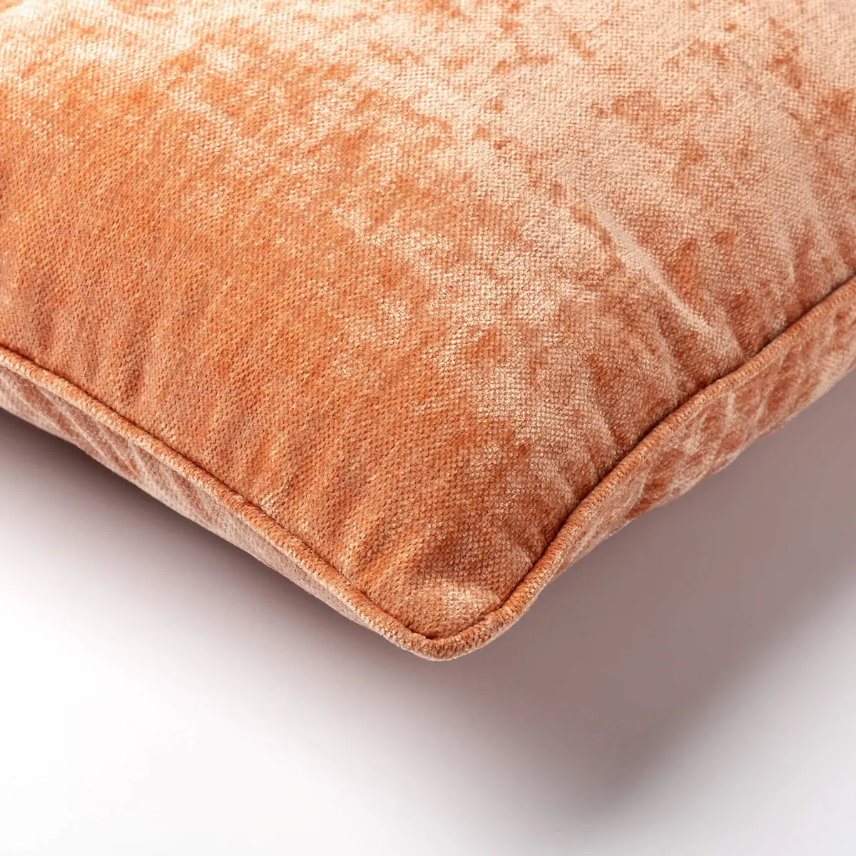 LEWY - sierkussen 30x50 cm - glansvelours - Brandied Melon - oranje - Afbeelding 2