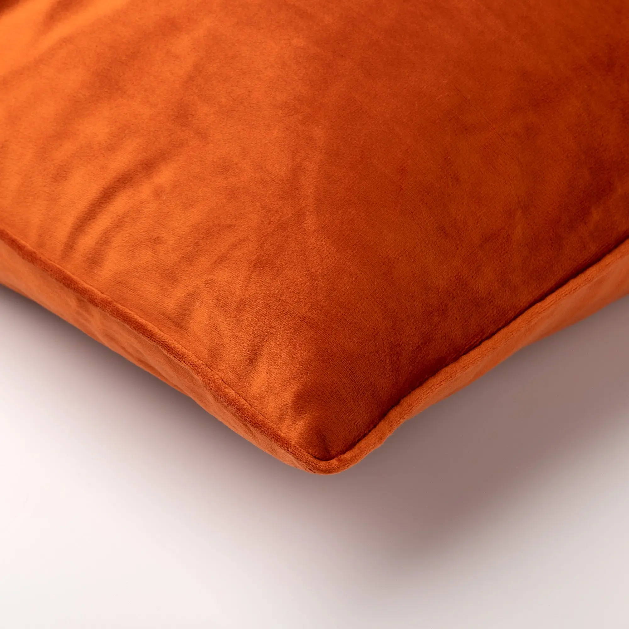 FINN - Sierkussen 60x60 cm - velvet - effen kleur - Potters Clay - oranje - Afbeelding 2