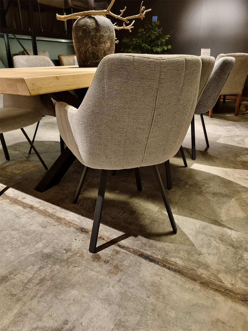 Armstoel Emmen draaibaar beige - Afbeelding 3