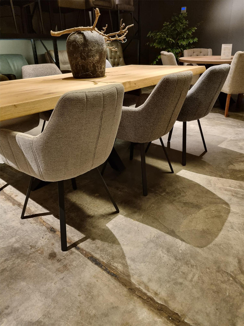 Armstoel Emmen draaibaar beige - Afbeelding 4