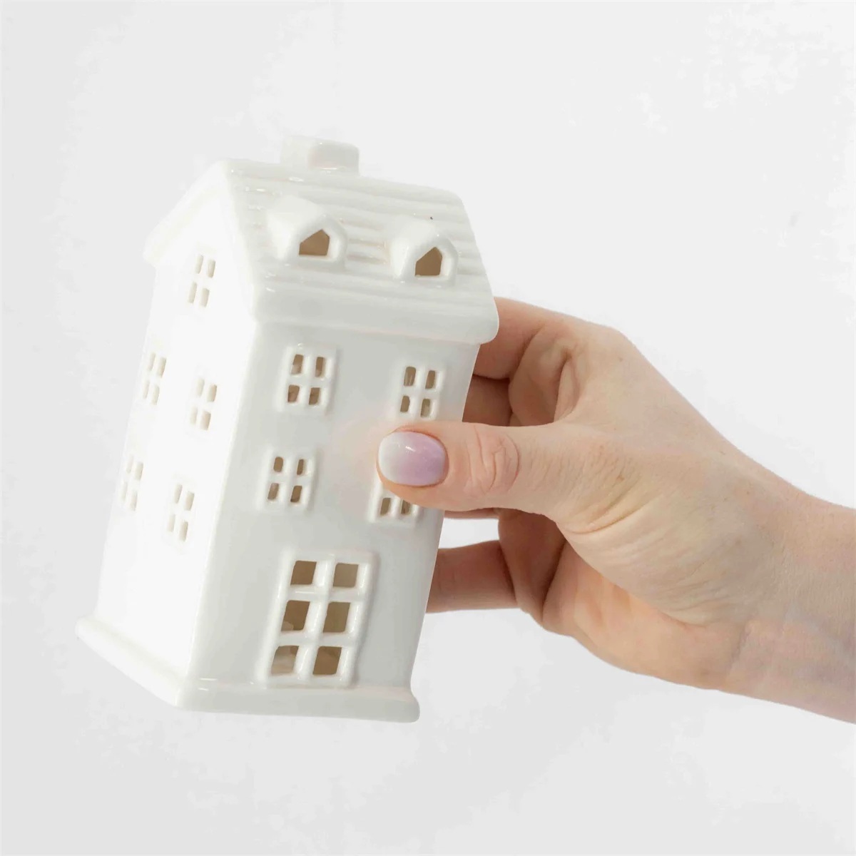 Huisje wit keramiek met LED smal 14cm - Afbeelding 2